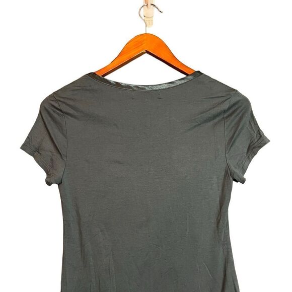 3 for $30! Banana republic luxe touch T shirt - Picture 6 of 6